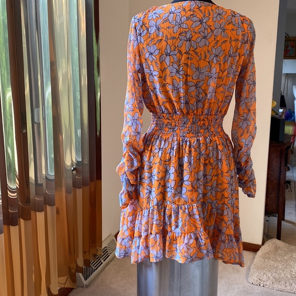Cute Jessica Simpson dress with gathered sleeves, see measurements in photos - Picture 3 of 7